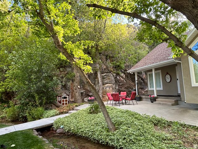 7737 W SAWTOOTH CV, Vernal, UT 84078