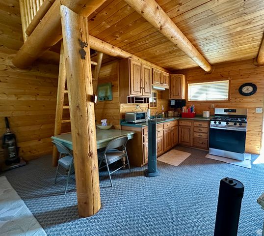 7737 W SAWTOOTH CV, Vernal, UT 84078