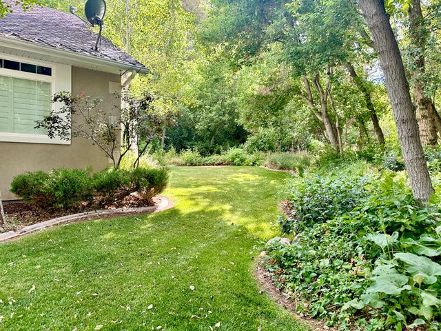 7737 W SAWTOOTH CV, Vernal, UT 84078