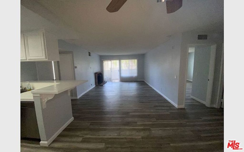 20235 Keswick Street 206, Winnetka, CA 91306 — photo 3