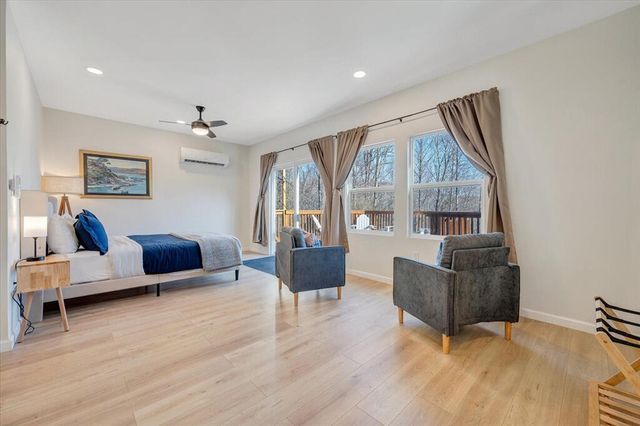 1039 Fosters Knob RD, Blue Ridge, VA 24064