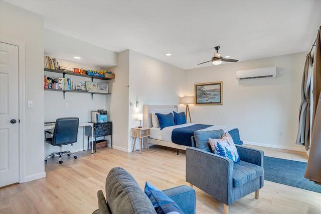 1039 Fosters Knob RD, Blue Ridge, VA 24064