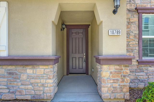 10789 Portico Cir, Rancho Cordova, CA 95670