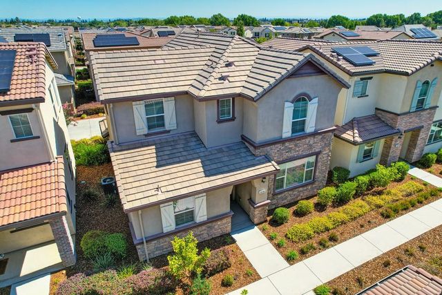 10789 Portico Cir, Rancho Cordova, CA 95670