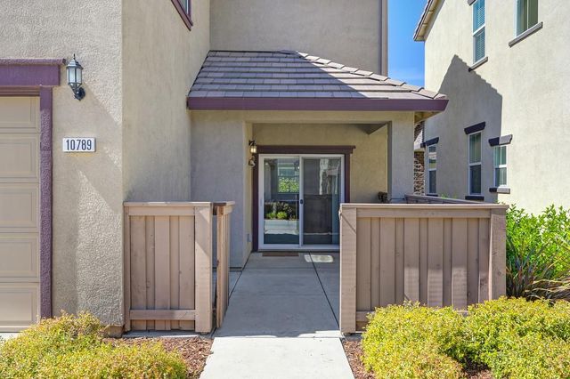 10789 Portico Cir, Rancho Cordova, CA 95670