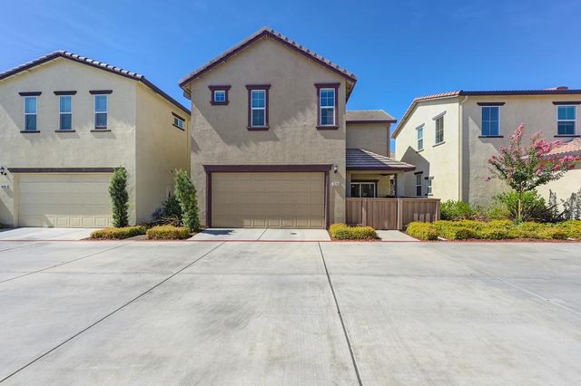 10789 Portico Cir, Rancho Cordova, CA 95670