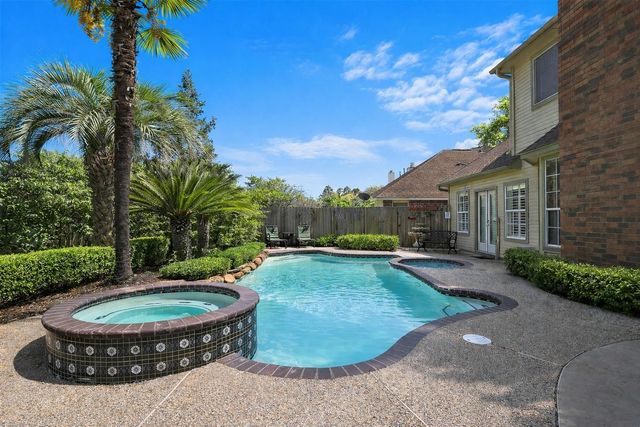 17614 Woodlode Lane, Spring, TX 77379