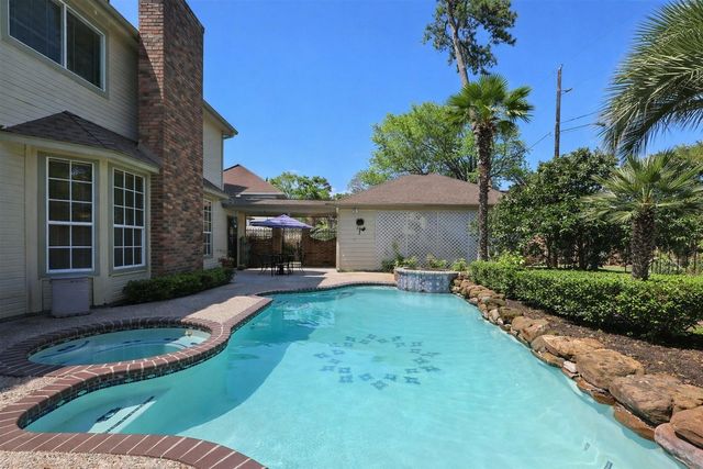 17614 Woodlode Lane, Spring, TX 77379