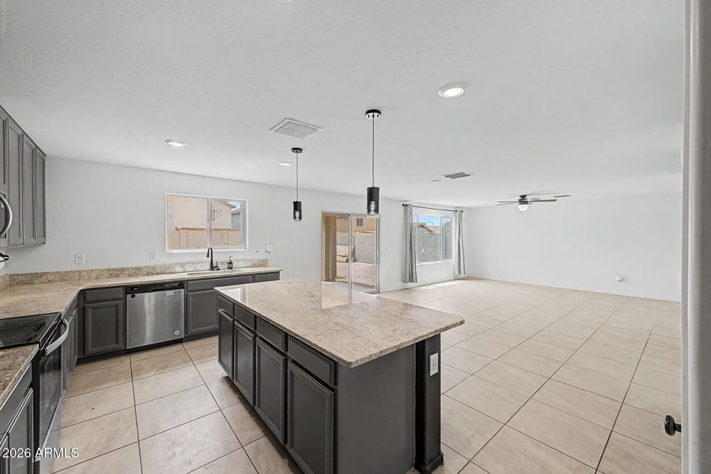 1417 W Pinkley Avenue, Coolidge, AZ 85128 — photo 4