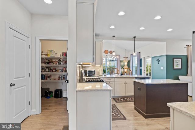 112 KENSINGTON PLACE, Mechanicsburg, PA 17050