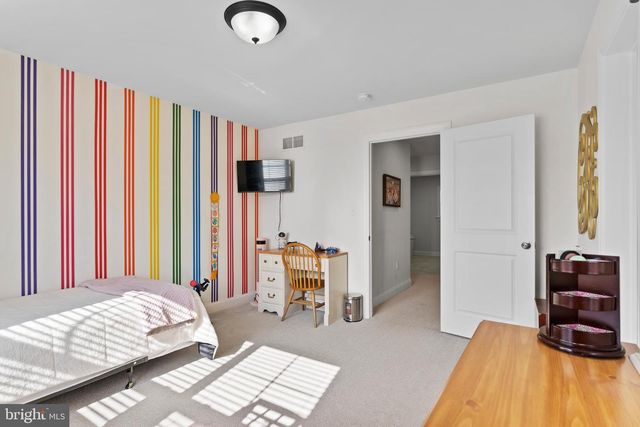 112 KENSINGTON PLACE, Mechanicsburg, PA 17050