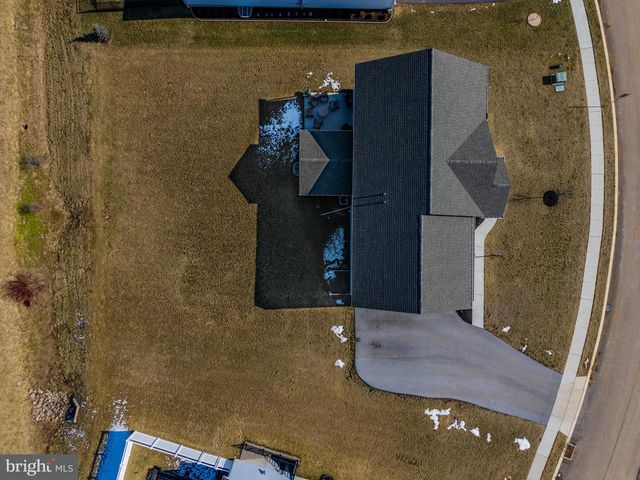 112 KENSINGTON PLACE, Mechanicsburg, PA 17050