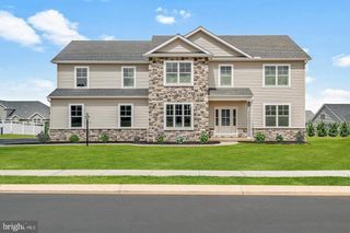 112 KENSINGTON PLACE, Mechanicsburg, PA 17050