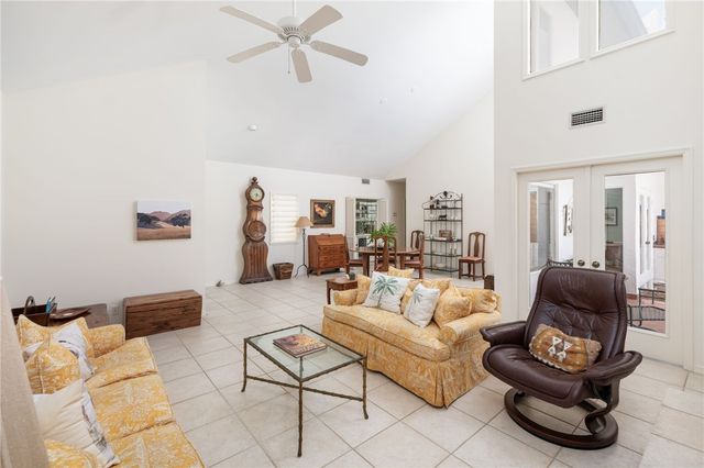 2135 Via Fuentes None 2135, Vero Beach, FL 32963
