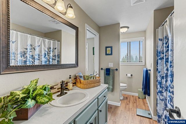 1028 Oakhill Av SE, Salem, OR 97302