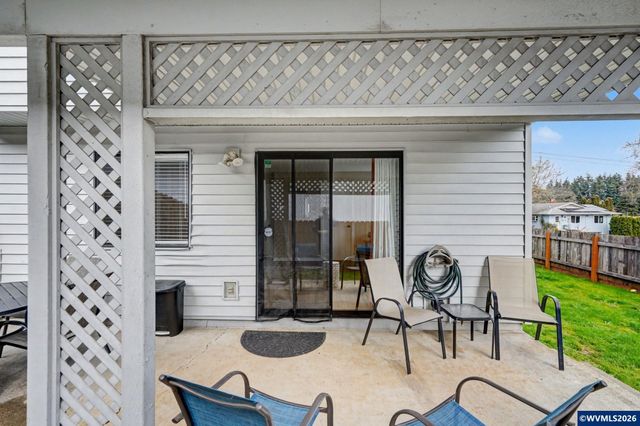 1028 Oakhill Av SE, Salem, OR 97302