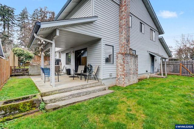 1028 Oakhill Av SE, Salem, OR 97302