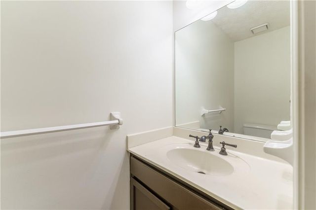 1700 Summit View Way, Snellville, GA 30078