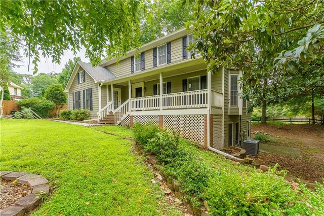 1700 Summit View Way, Snellville, GA 30078