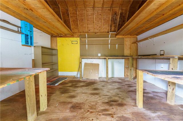 1700 Summit View Way, Snellville, GA 30078