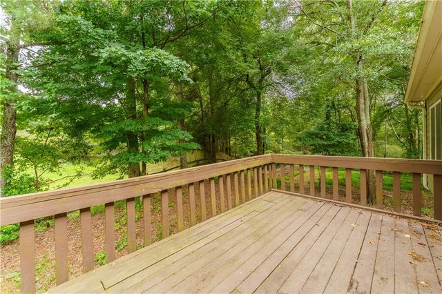 1700 Summit View Way, Snellville, GA 30078