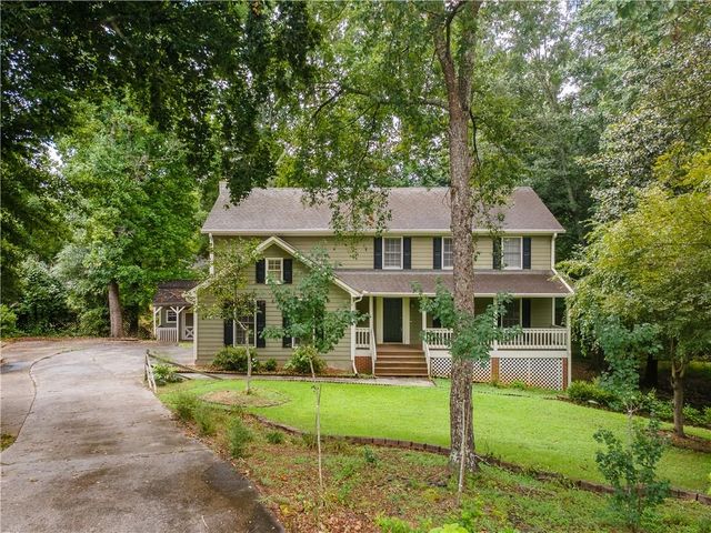 1700 Summit View Way, Snellville, GA 30078