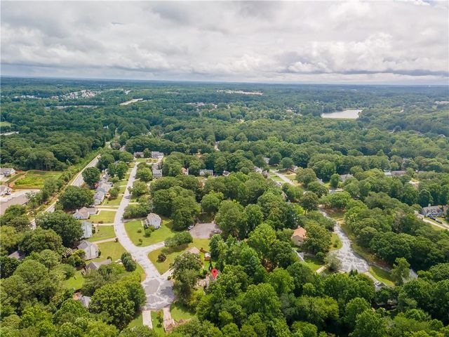 1700 Summit View Way, Snellville, GA 30078
