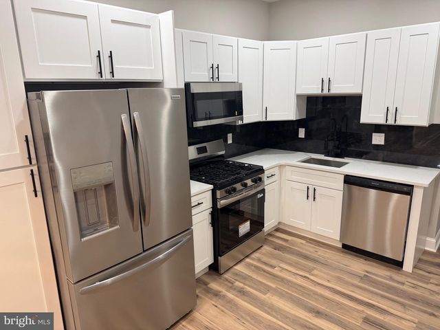 1912 W WILLARD ST, Philadelphia, PA 19140