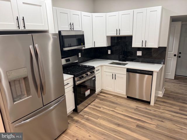 1912 W WILLARD ST, Philadelphia, PA 19140