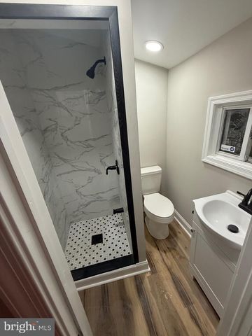 1912 W WILLARD ST, Philadelphia, PA 19140