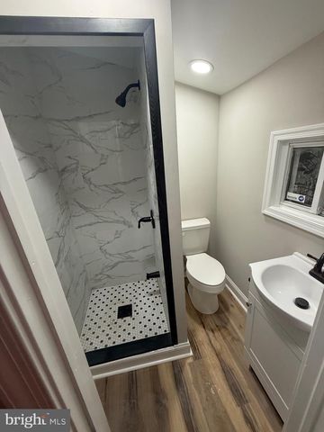 1912 W WILLARD ST, Philadelphia, PA 19140