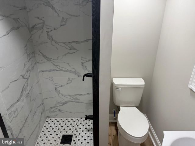 1912 W WILLARD ST, Philadelphia, PA 19140