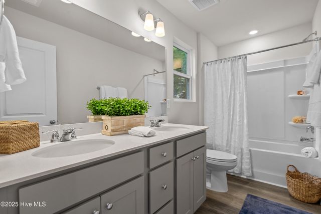 838 Palm Frond Way NW, Calabash, NC 28467