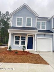 838 Palm Frond Way NW, Calabash, NC 28467