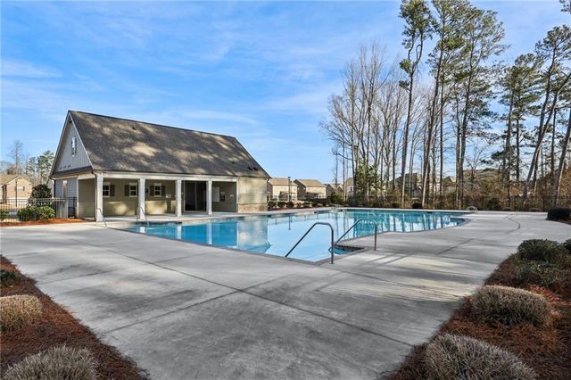 163 Cottontail Lane, Loganville, GA 30052