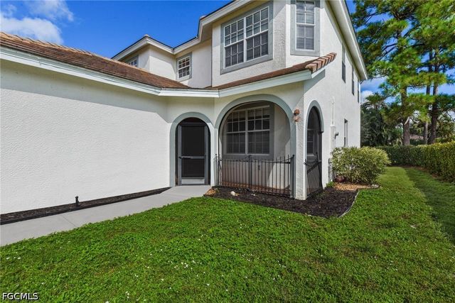 11258 Coimbra LN, Bonita Springs, FL 34135