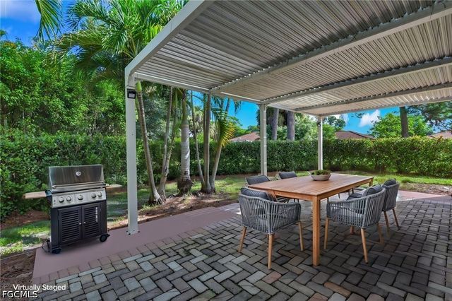 11258 Coimbra LN, Bonita Springs, FL 34135