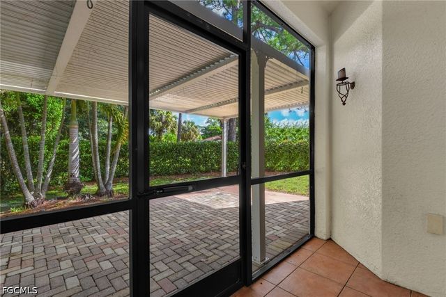 11258 Coimbra LN, Bonita Springs, FL 34135