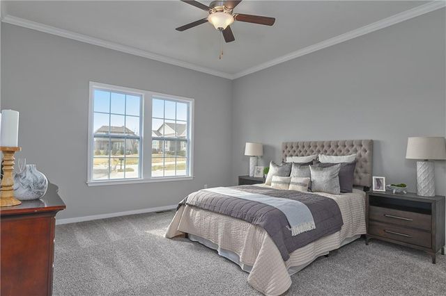 11921 S Tallgrass Drive 601, Olathe, KS 66061