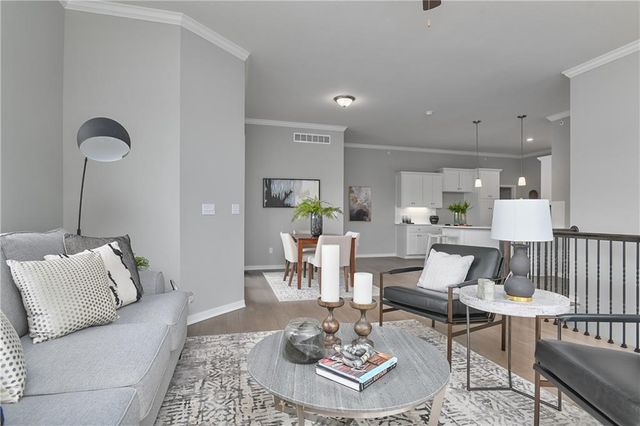 11921 S Tallgrass Drive 601, Olathe, KS 66061