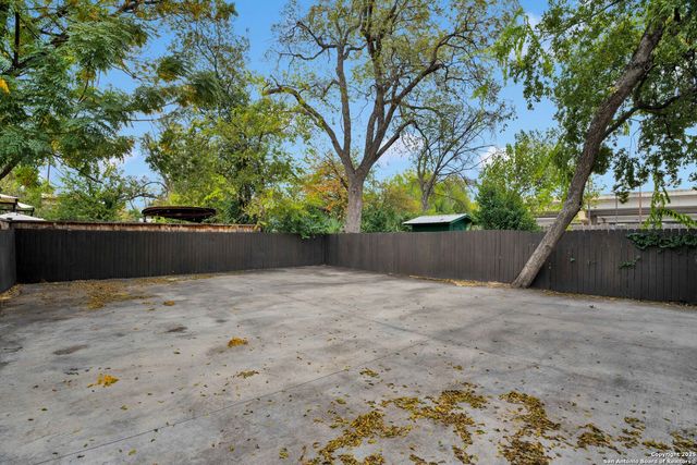 618 Atlanta St Apt 4, San Antonio, TX 78212