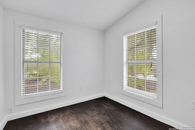 618 Atlanta St Apt 4, San Antonio, TX 78212
