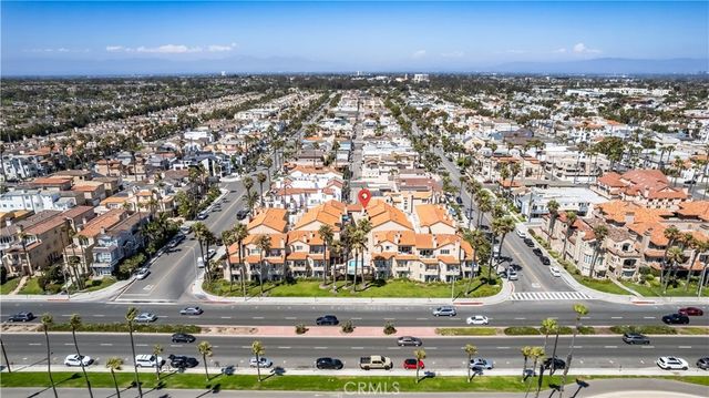 2000 Pacific Coast Highway 203, Huntington Beach, CA 92648