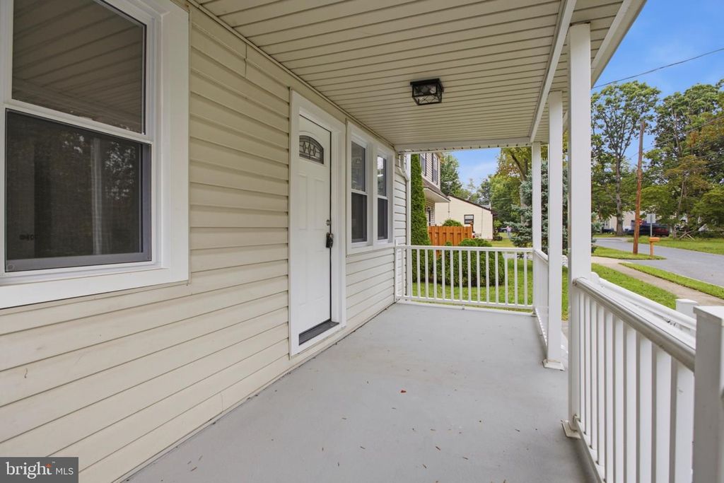 2212 PLEASANTVIEW AVE, UPPER CHICHESTER, PA 19061 — photo 2