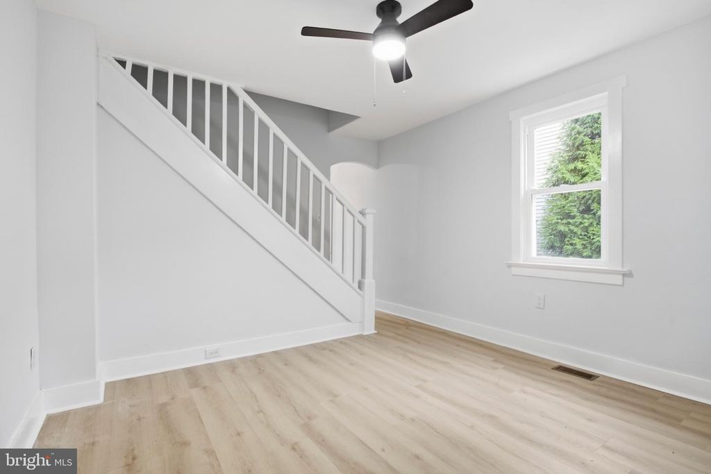 2212 PLEASANTVIEW AVE, UPPER CHICHESTER, PA 19061 — photo 3