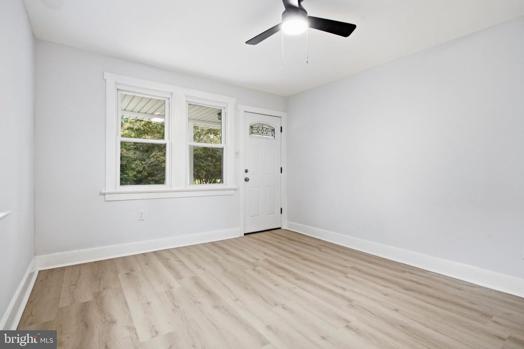 2212 PLEASANTVIEW AVE, UPPER CHICHESTER, PA 19061 — photo 4