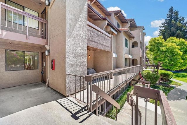 2250 Monroe Street 109, Santa Clara, CA 95050
