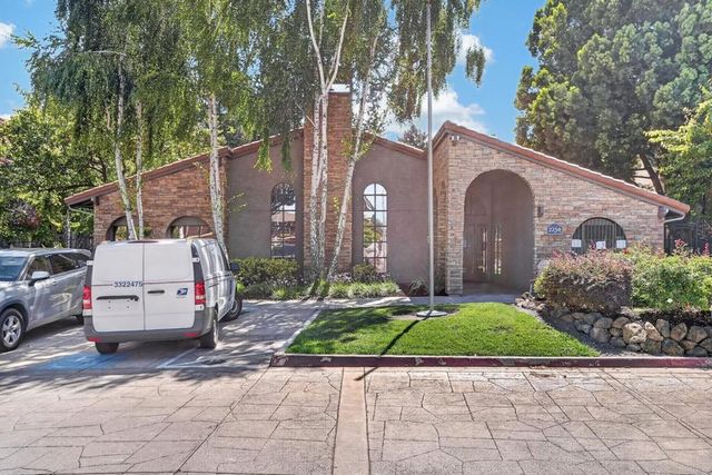 2250 Monroe Street 109, Santa Clara, CA 95050