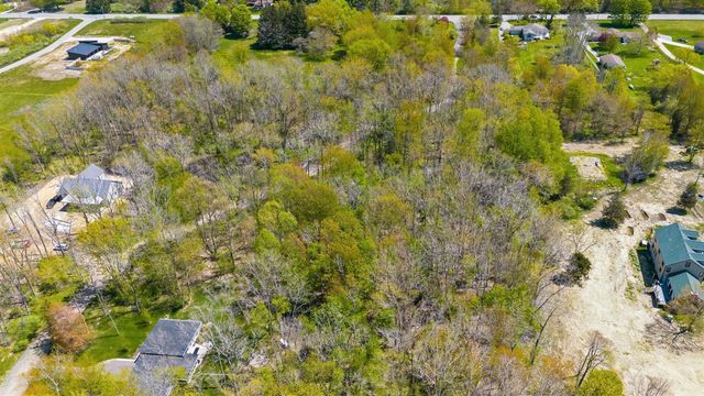 7032 Glenn Oaks Drive, South Haven, MI 49090