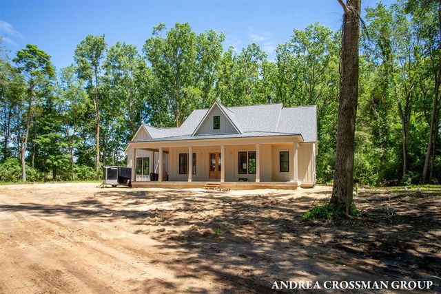 7032 Glenn Oaks Drive, South Haven, MI 49090